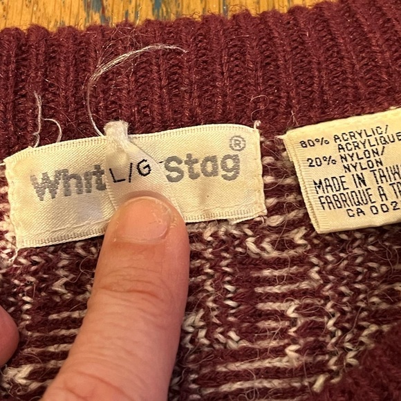Vintage Burgundy Knit Sweater - White Stag size L - Picture 3 of 8